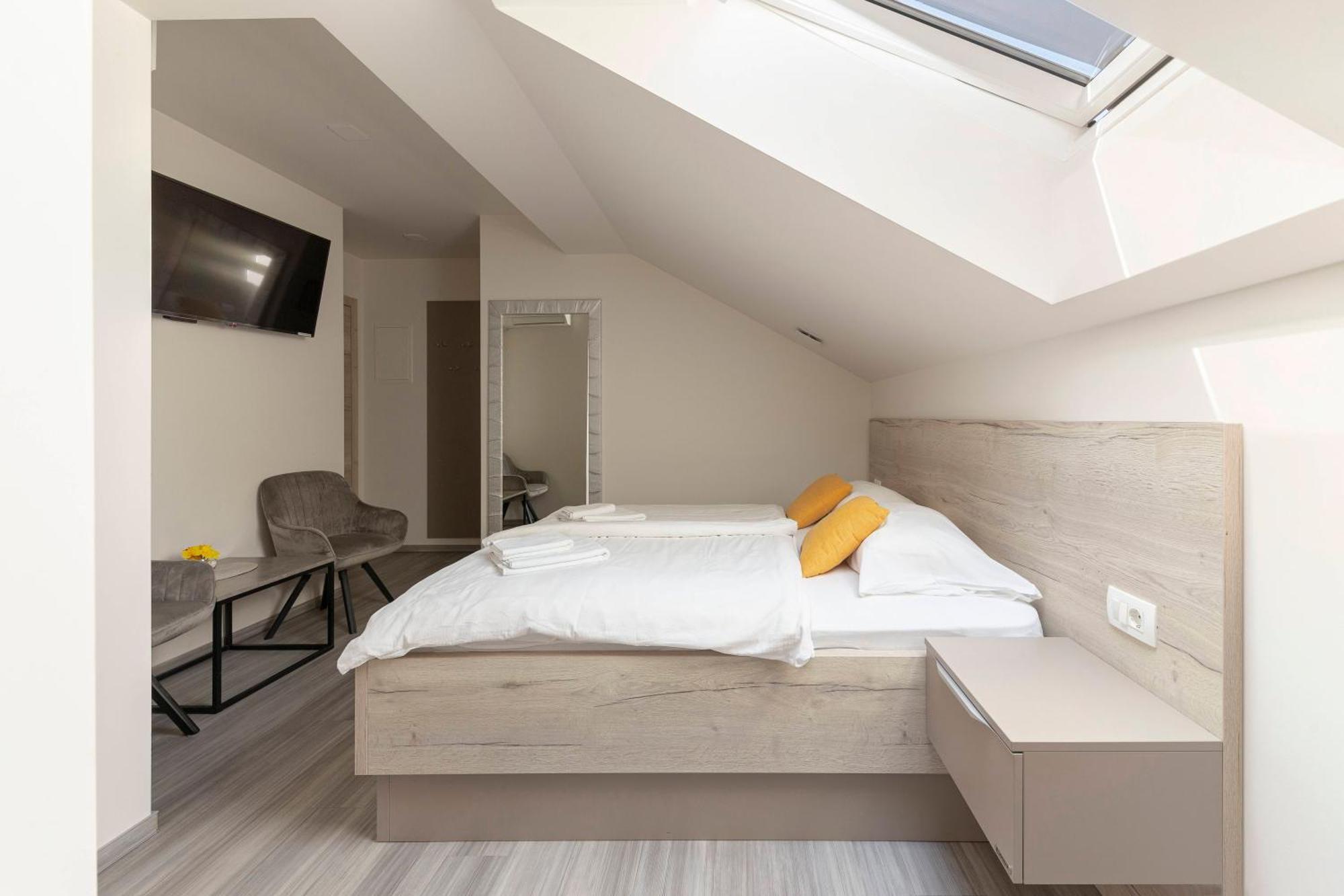 Rooms S Center Slovenske Konjice Esterno foto